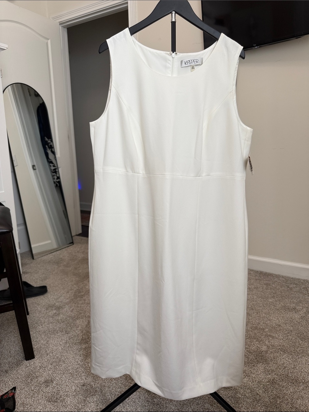 Kasper White Sleeveless Shift Dress